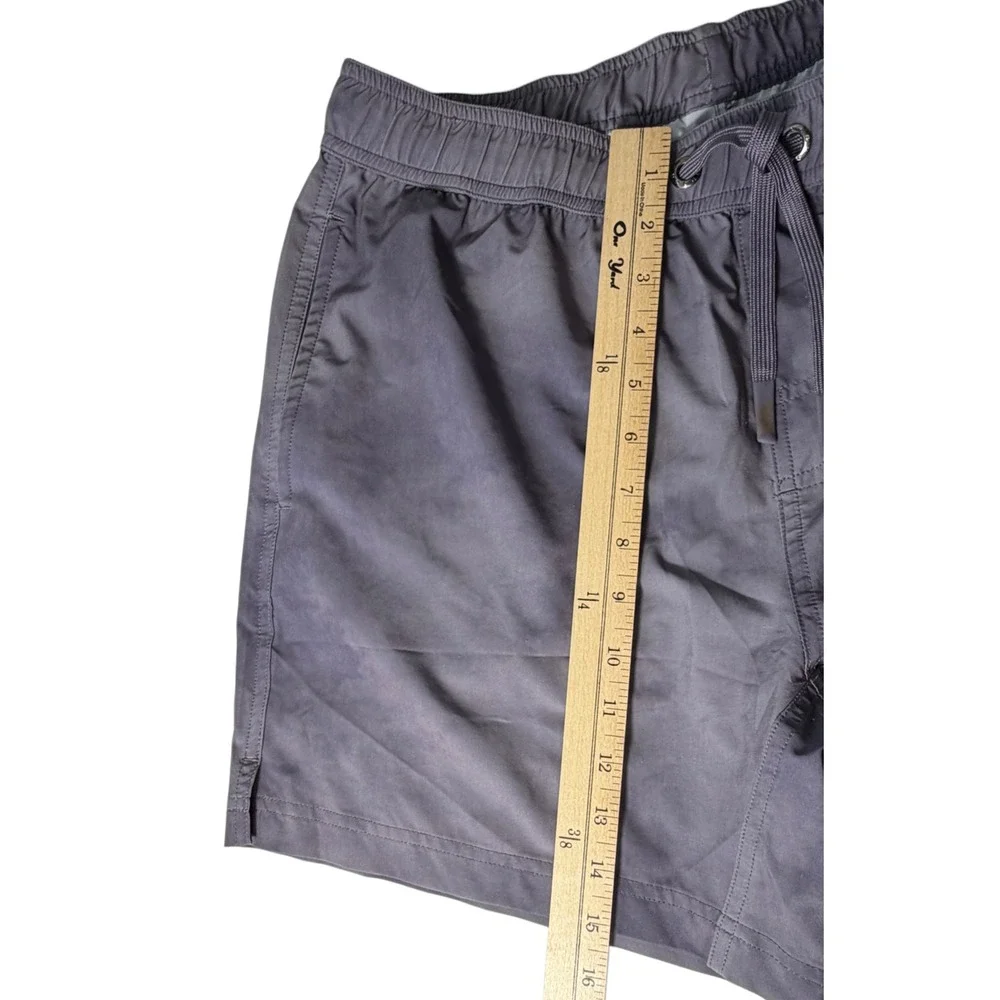 Bamboo Ave Boundless Shorts Men's M Gray Hybrid Performance Stretch